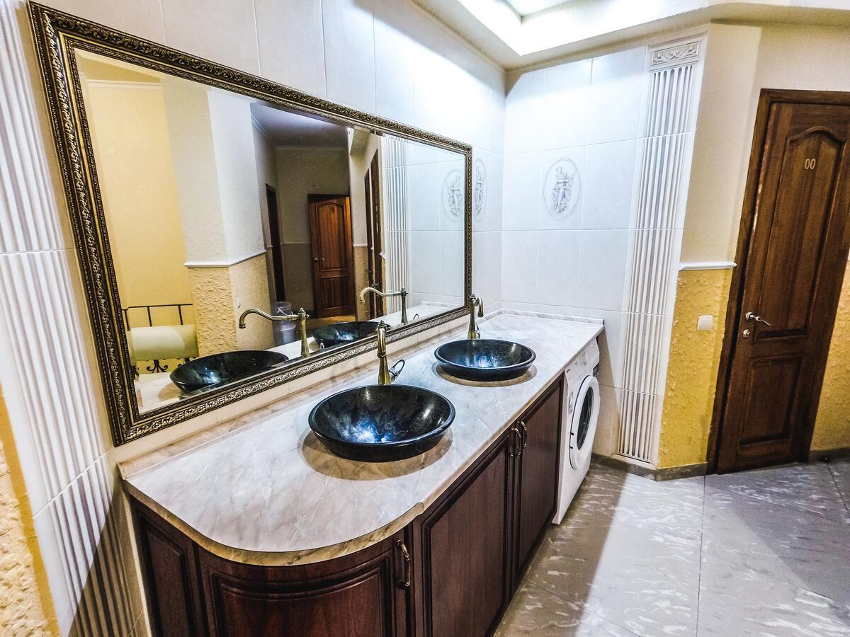 Saperka Hostel Kiev Luaran gambar